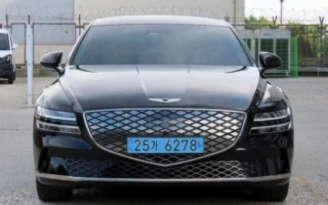 G80일렉트릭 중고차 G80(RG3) 일렉트리파이드 매물 사진 9 - 2022/10 66,759km